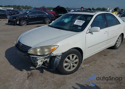 2004 Toyota Camry Xle V6 from USA, damaged, VIN 4T1BF32K54U075102